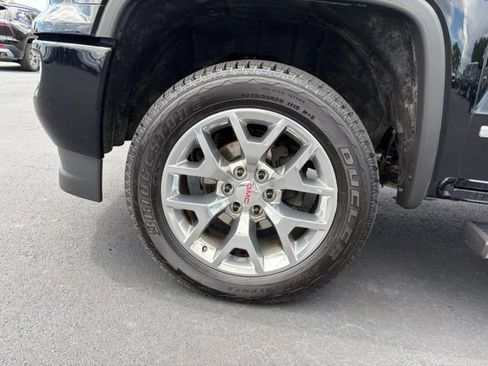 Used 2018 GMC Sierra 1500 SLT w/ SLT Premium Package AWD/4WD image 9