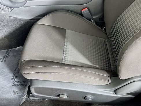 Used 2022 Dodge Challenger R/T w/ Driver Convenience Group image 23