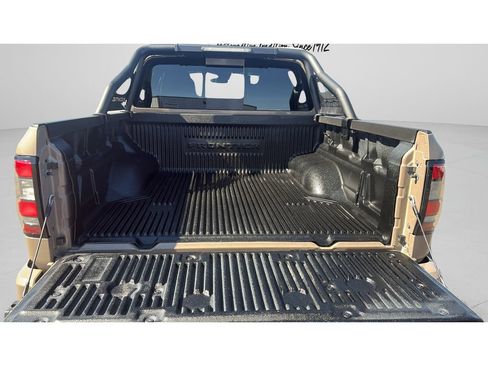 Used 2023 Nissan Frontier PRO-4X w/ Technology Package AWD/4WD image 19