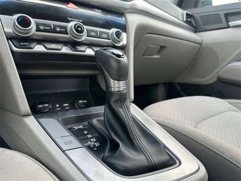 Used 2020 Hyundai Elantra SEL w/ Cargo Package (C1) image 13