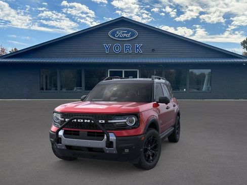 New 2025 Ford Bronco Sport Outer Banks w/ Sasquatch Outer Banks Package AWD/4WD image 2