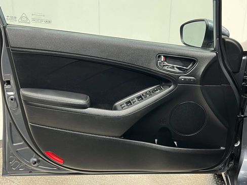 Used 2017 Kia Forte EX w/ EX Premium Plus Package image 15