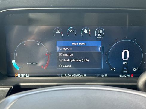 Certified 2025 Ford F250 Platinum image 24