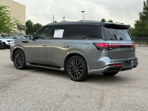 Used 2025 INFINITI QX80 Autograph w/ Autograph Exterior Package image 3