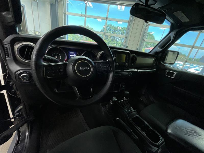 Used 2018 Jeep Wrangler Unlimited Sport AWD/4WD image 12