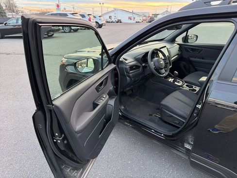 Used 2025 Subaru Forester Premium w/ Convenience Package #2 image 14