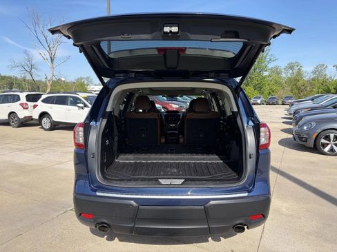 Used 2019 Subaru Ascent Touring AWD/4WD image 27