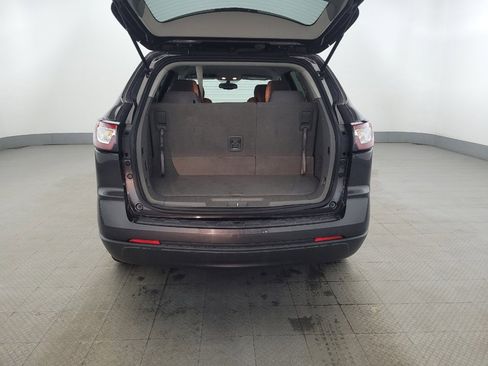 Used 2017 Chevrolet Traverse LS image 29
