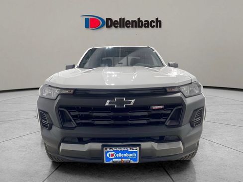 Used 2024 Chevrolet Colorado Trail Boss w/ Technology Package AWD/4WD image 2