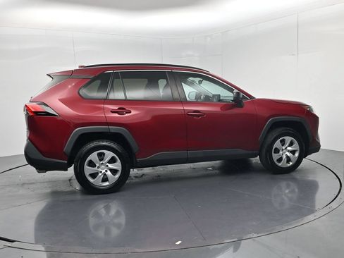 Used 2021 Toyota RAV4 LE AWD/4WD image 8