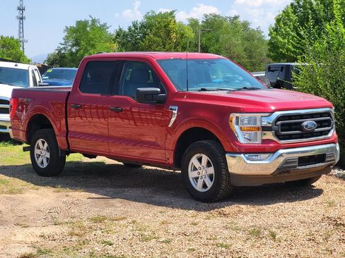 Used 2022 Ford F150 XLT w/ Equipment Group 301A Mid AWD/4WD image 3