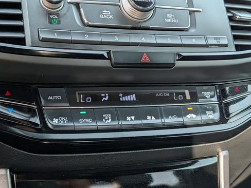 Used 2016 Honda Accord Sport image 15