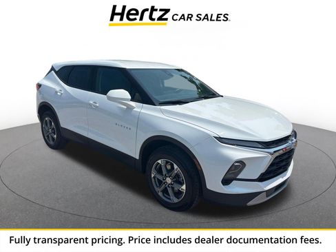 Used 2025 Chevrolet Blazer LT FWD image 1