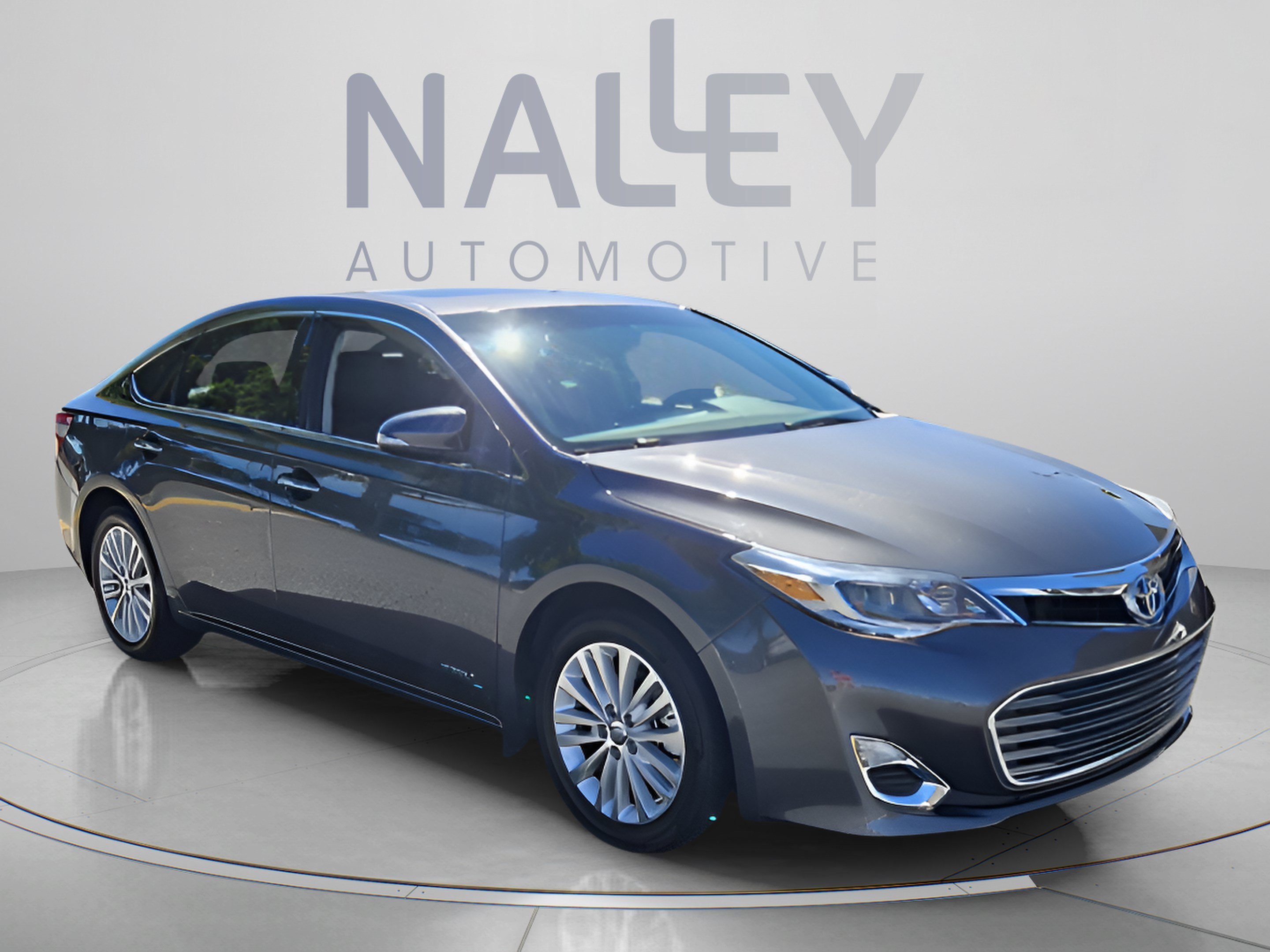 Used 2015 Toyota Avalon XLE Premium FWD image 1