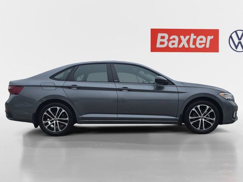 Certified 2024 Volkswagen Jetta Sport image 16