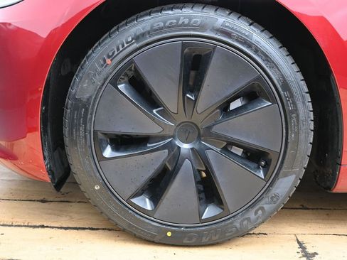 Used 2024 Tesla Model 3 Long Range AWD/4WD image 12
