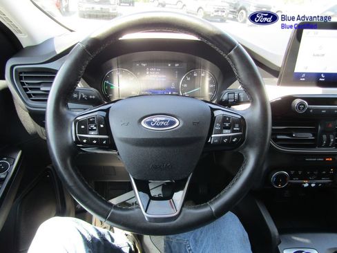 Certified 2022 Ford Escape SE w/ Convenience Package FWD image 16
