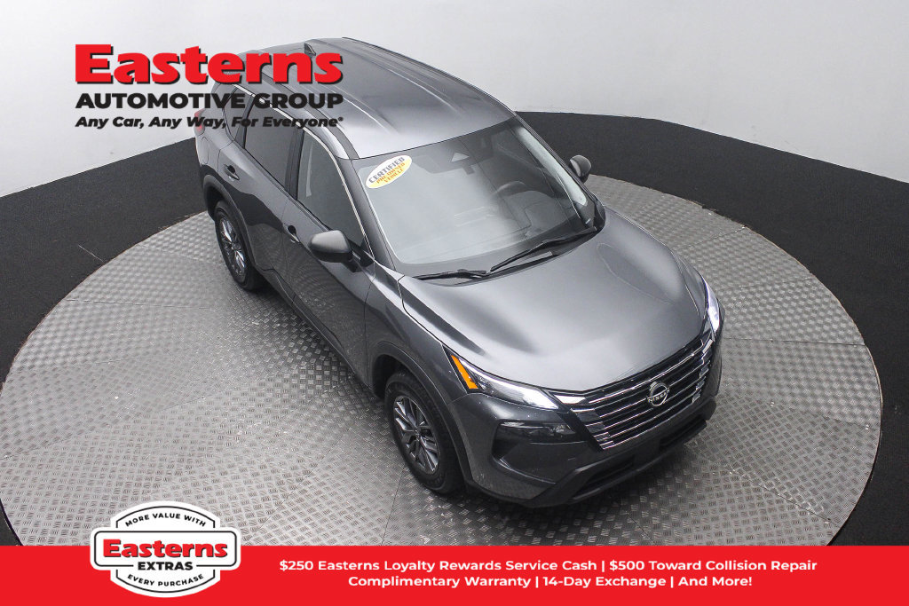 Used 2024 Nissan Rogue S AWD/4WD image 4