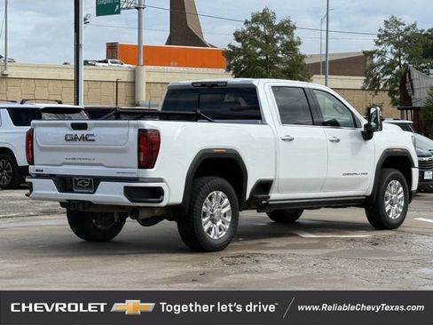 Used 2022 GMC Sierra 2500 Denali w/ Denali Ultimate Package AWD/4WD image 6