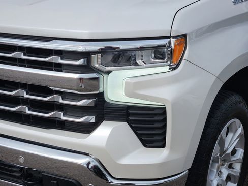Certified 2022 Chevrolet Silverado 1500 LTZ image 8