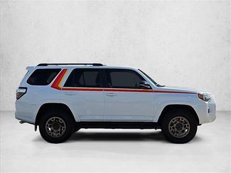 Used 2023 Toyota 4Runner 40th Anniversary SE AWD/4WD video 4