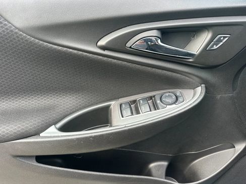 Used 2024 Chevrolet Malibu LT image 11