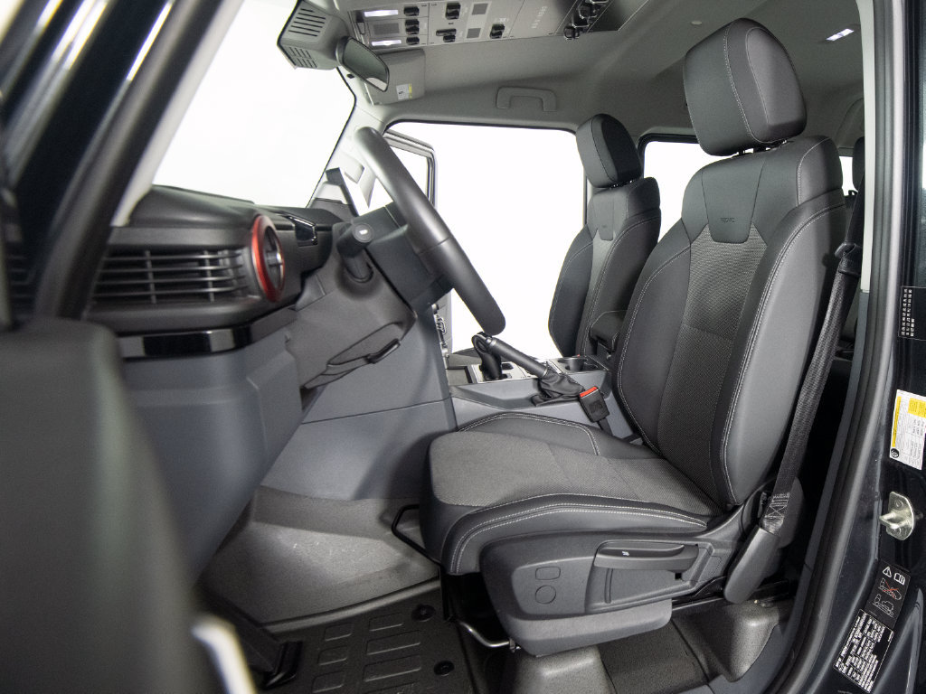 Used 2024 INEOS Grenadier Station Wagon AWD/4WD image 31