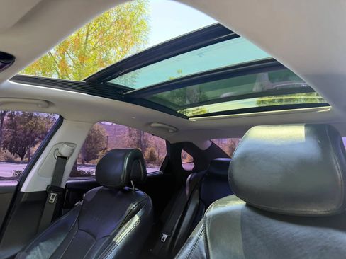Used 2016 Hyundai Azera Limited FWD image 12