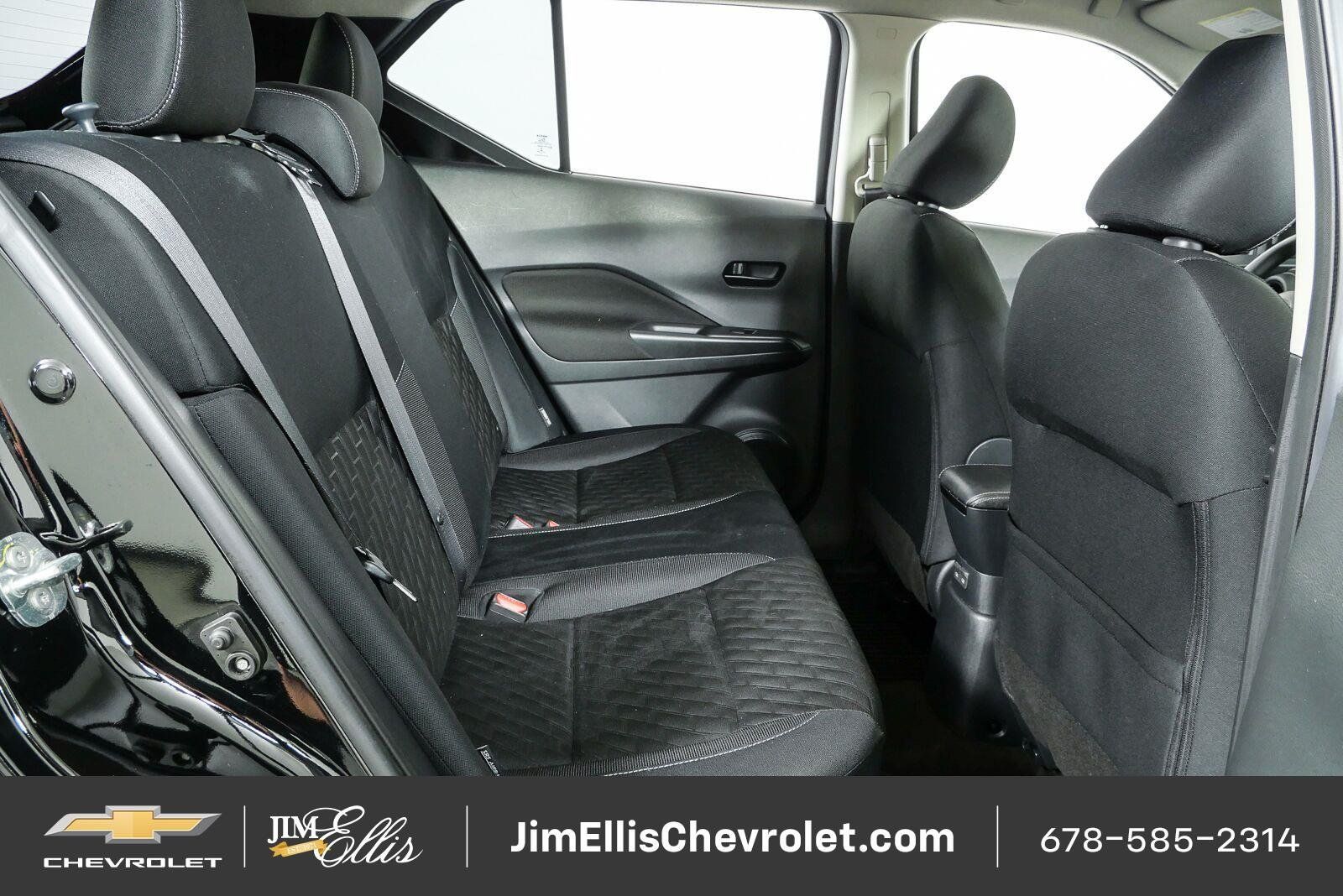 Used 2022 Nissan Kicks S FWD image 21