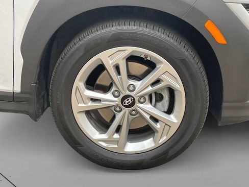 Used 2023 Hyundai Kona SEL w/ Cargo Package AWD/4WD image 9