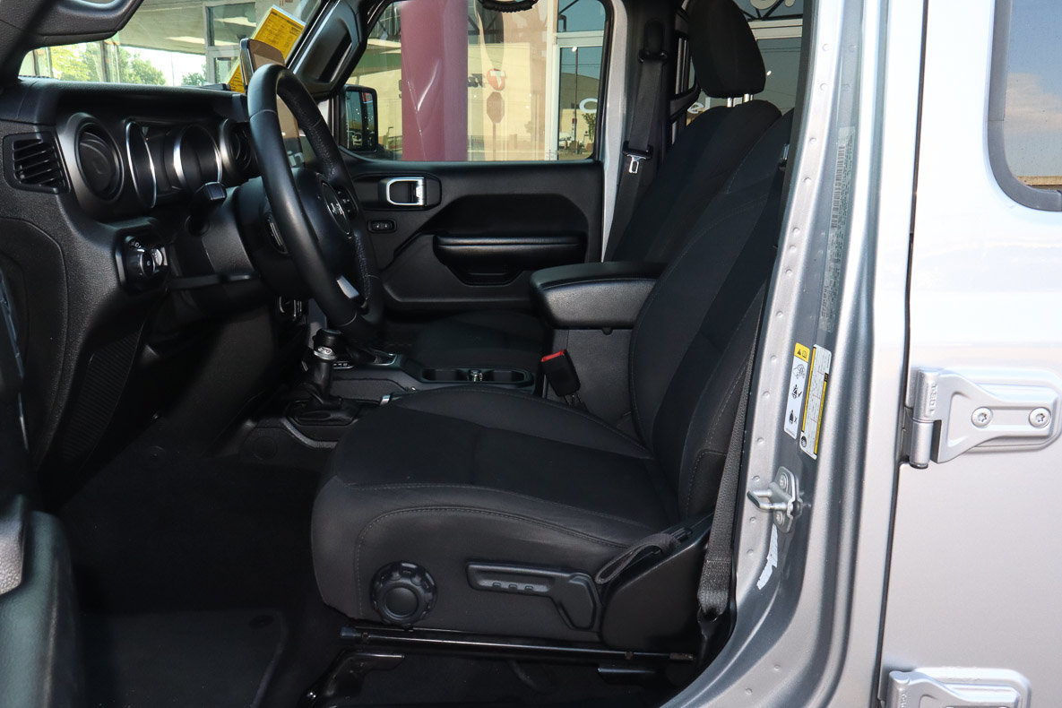 Used 2019 Jeep Wrangler Unlimited Sport S AWD/4WD image 7