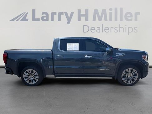 Used 2021 GMC Sierra 1500 Denali w/ Denali Ultimate Package AWD/4WD image 7