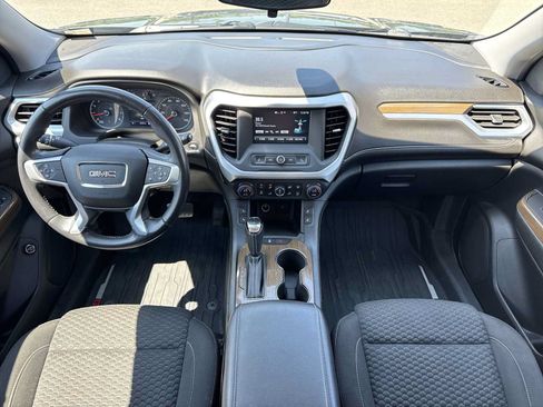 Used 2019 GMC Acadia SLE w/ LPO, Floor Liner Package FWD image 12