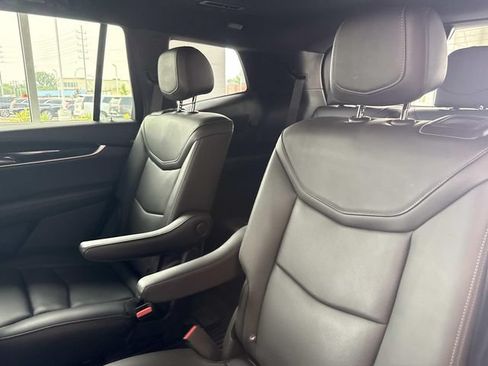 Certified 2023 Cadillac XT6 Premium Luxury w/ Technology Package AWD/4WD image 33