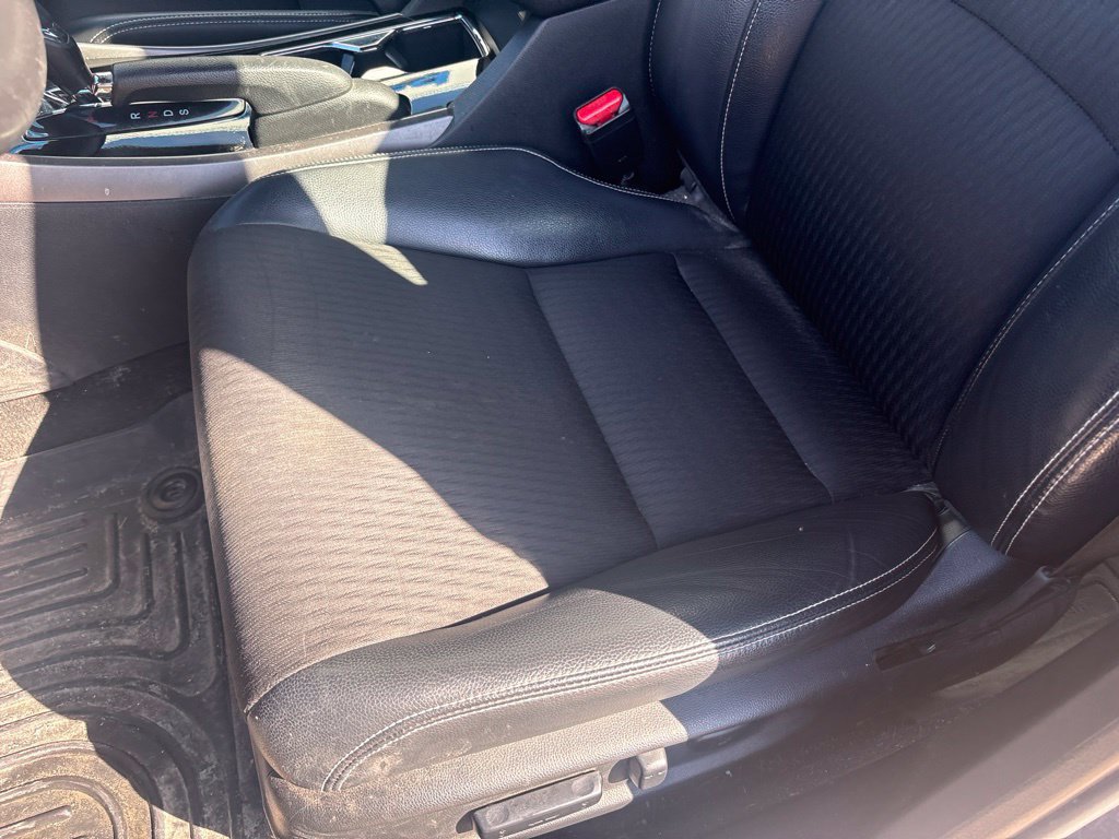 Used 2016 Honda Accord Sport image 12
