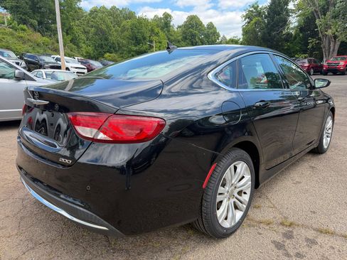 Used 2015 Chrysler 200 Limited w/ Spring Special Group FWD image 5