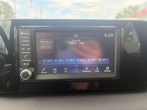 Used 2025 Nissan Kicks S FWD image 24