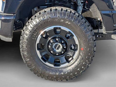 New 2026 Ford F350 Platinum w/ Tremor Off-Road Package AWD/4WD image 10