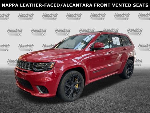 Used 2018 Jeep Grand Cherokee Trackhawk AWD/4WD image 6