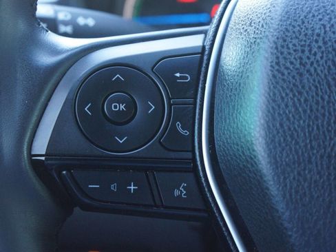 Used 2021 Toyota Venza Limited w/ Advanced Technology Package image 11