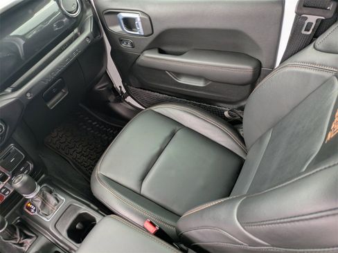 Used 2021 Jeep Wrangler Unlimited Rubicon image 18