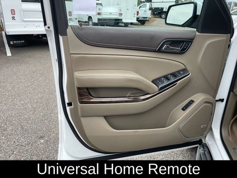 Used 2016 GMC Yukon XL SLT w/ Open Road Package image 11