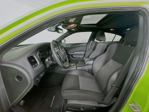 Used 2023 Dodge Charger R/T w/ Blacktop Package image 25