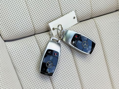 Used 2018 Mercedes-Benz E 400 Cabriolet w/ Premium 2 Package image 65