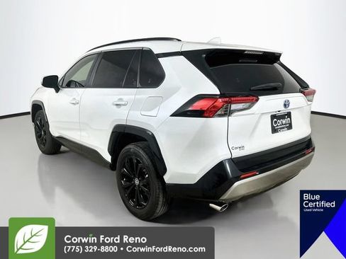 Used 2024 Toyota RAV4 SE w/ Convenience Package AWD/4WD image 6