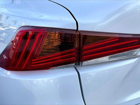 Used 2018 Lexus IS 300 w/ Comfort Package RWD image 30