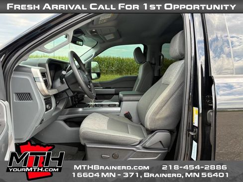 Used 2024 Ford F350 XLT w/ XLT Premium Package AWD/4WD image 9