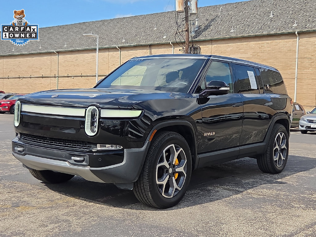 Used 2024 Rivian R1S Adventure Quad AWD/4WD image 2