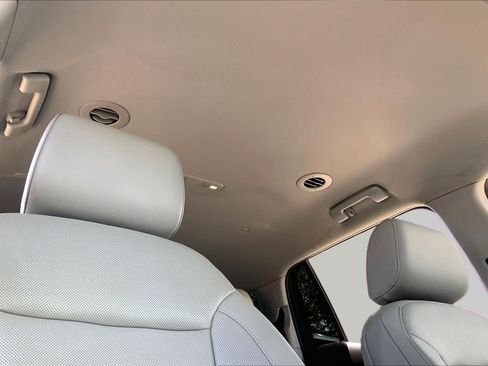 Used 2018 GMC Acadia SLT FWD image 14