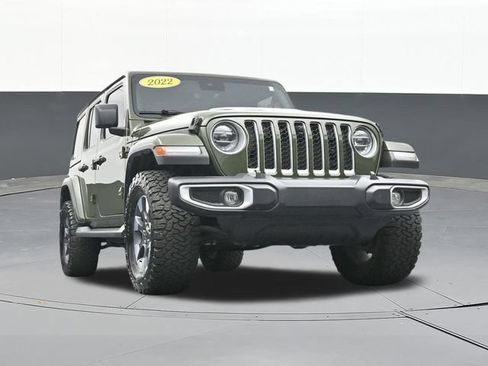 Used 2022 Jeep Wrangler Unlimited Sahara AWD/4WD image 57
